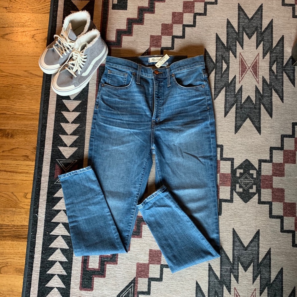 Madewell NWT 11 inch high rise jean